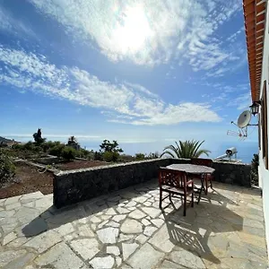 villa-casa-sabela-con-vistas-al-mar.in-canary-islands.com/