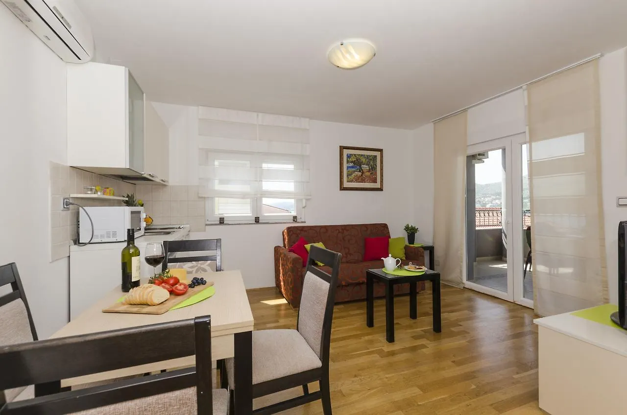 Apartments Maja Donji Okrug  Horvátország