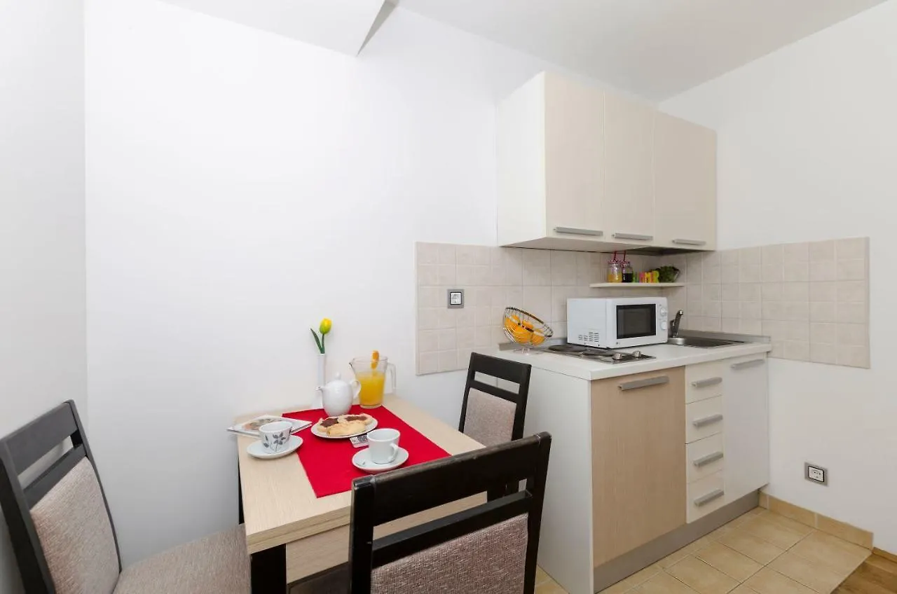 Apartments Maja Donji Okrug  Horvátország